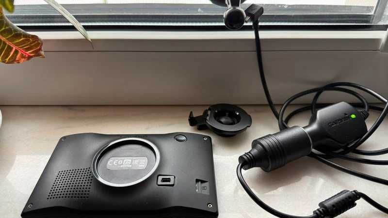 GPS navigatie Garmin Drive 51LMTS Harta Full Europa cu actualizari gratuite pe viata (2)