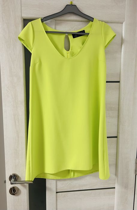 Rochie elegantă, verde crud marimea 40