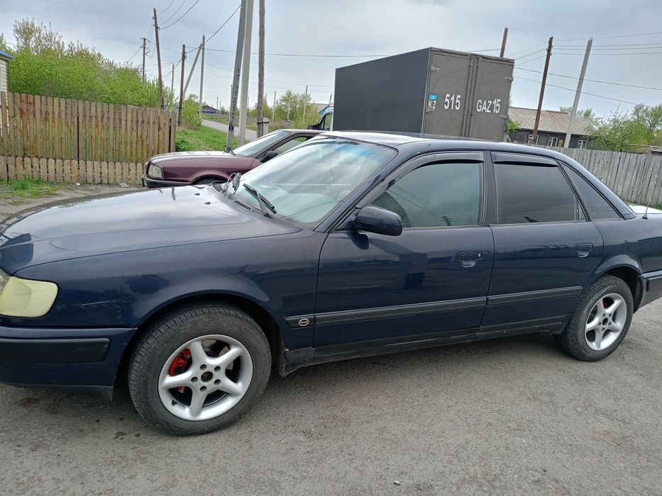 Продам Ауди 100 с4