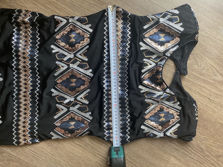 красива паетена рокля