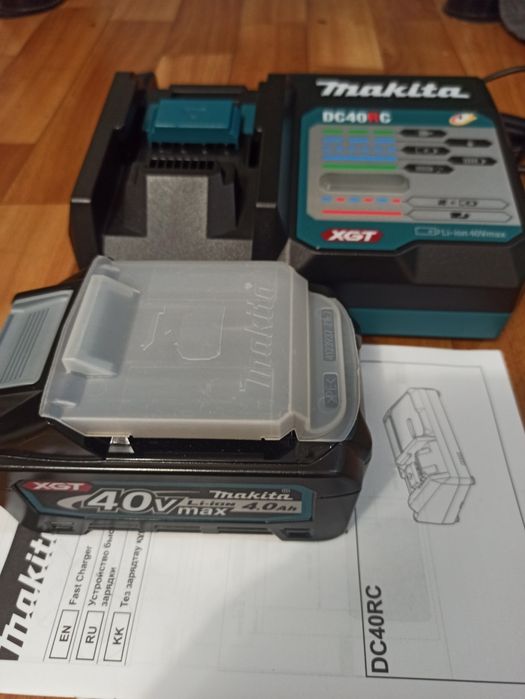 Пылесос Makita CL001GZ04