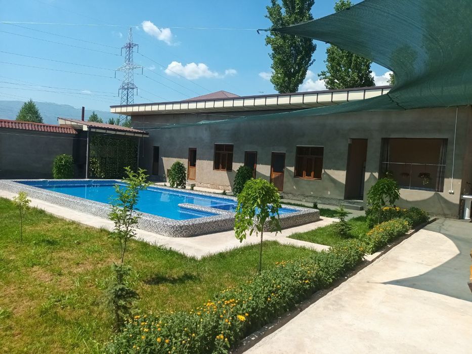 Dam olish uchun ajoyib dacha