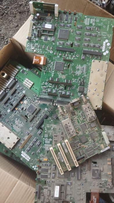 Принимаем платы микросхемы!