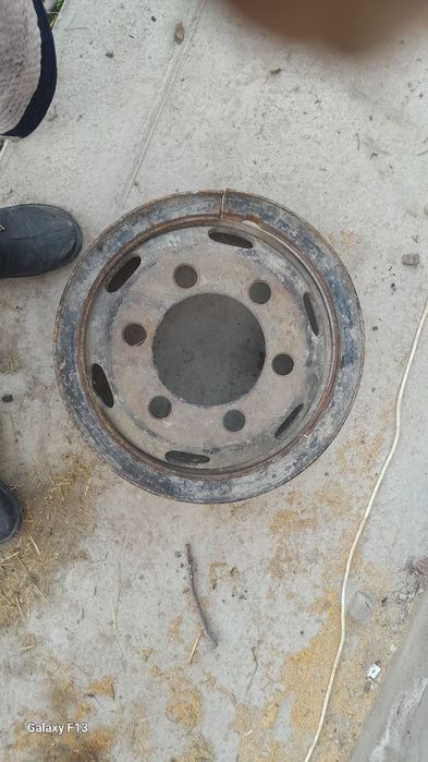 Продам диски исузи