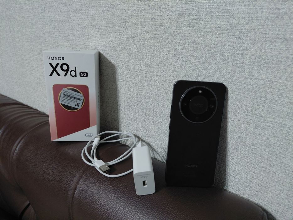 Продам Honor x9d