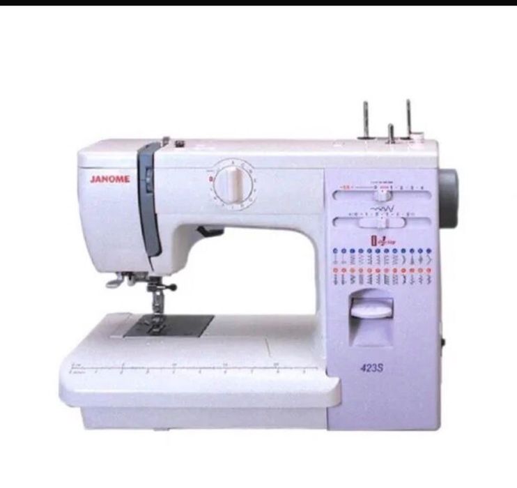 Вышивальные машины Janome 500E и Janome 550E