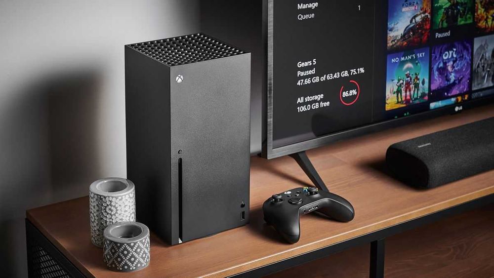 Vand Consola Xbox Series X 1TB + 2 controlere + cateva jocuri