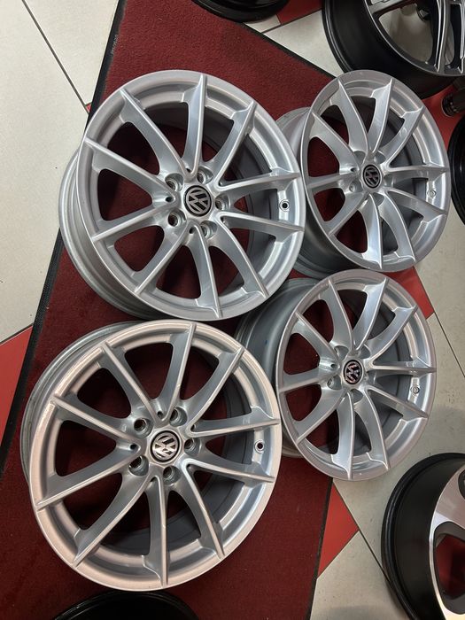 Джанти 17 цола 5х112  Audi A3 A4 A5 Golf Passat Tiguan Sharan Skoda Seat