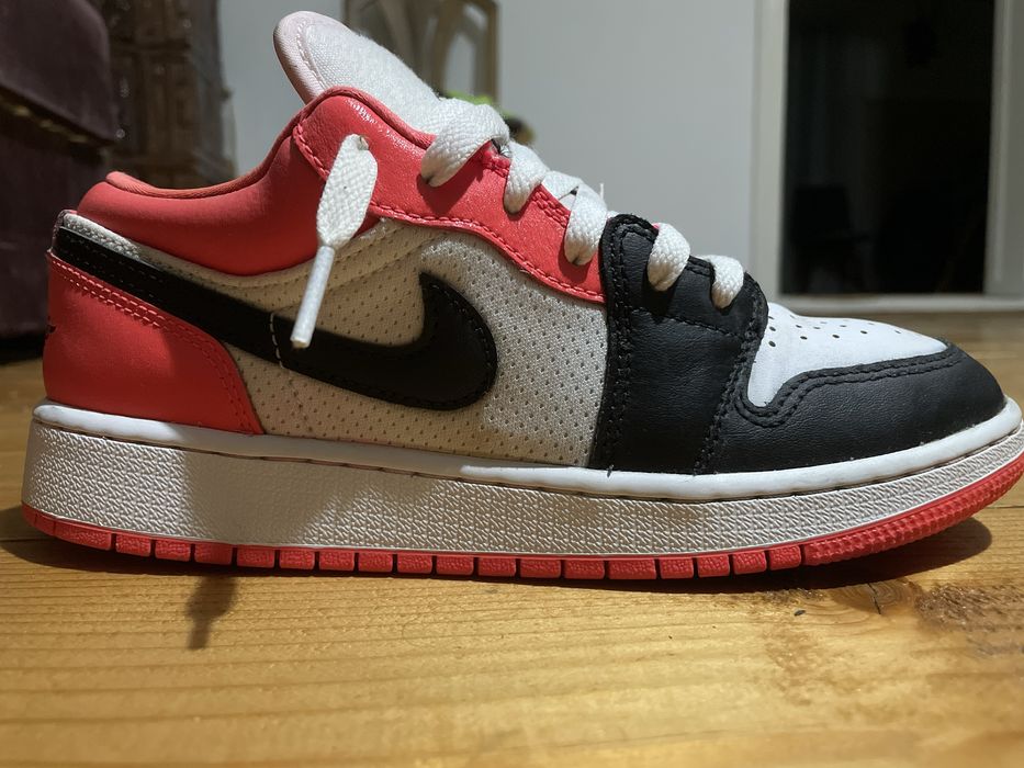 Adidasi nike Air Jordan 1 Low SE Infrared Limited Edition