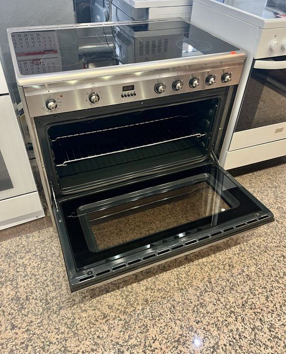 Полупрофесионална голяма печка, Smeg