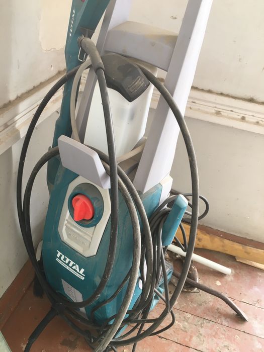 Арендага Нарвон трансформер Стрямянка Газонакасилка  Карчер Аренда