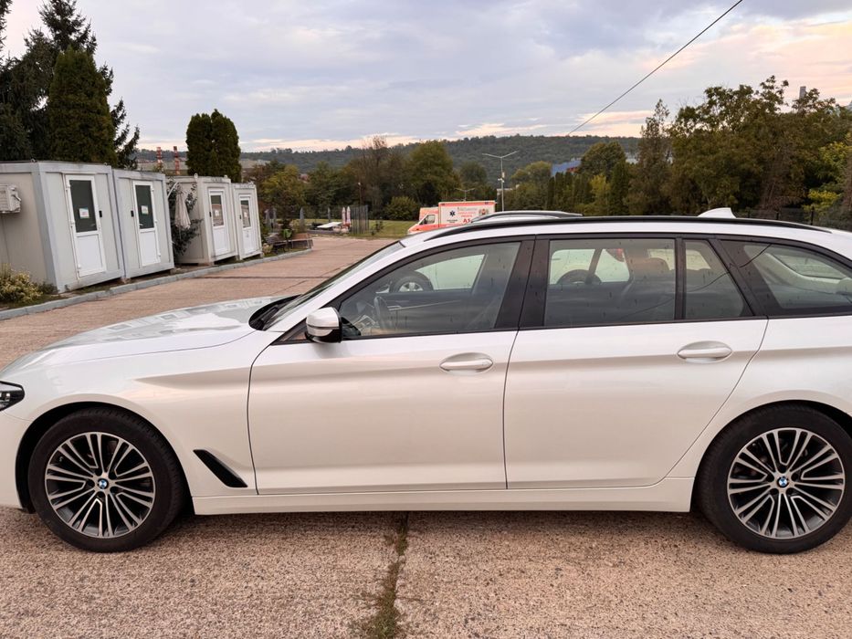 BMW 520D, BMW Live Cockpit Professional 2020 impecabila + ROTI DE IANA NOI