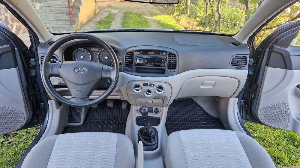 Vând Hyundai Accent 2008 - 1.4 benzină, stare f.buna