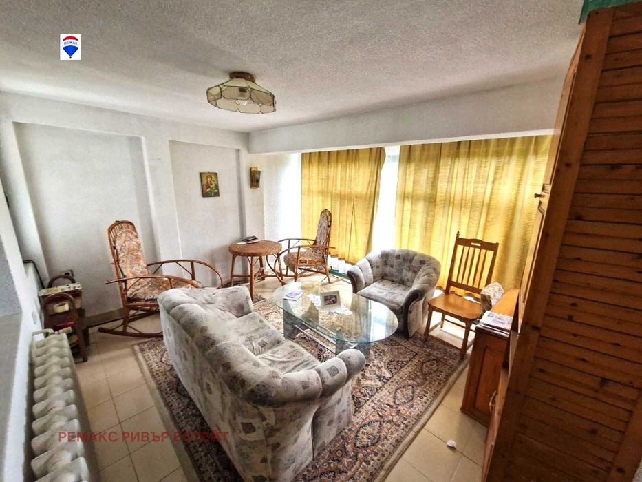 Продава се Къща в с. Николово, Област Русе - 137 кв.м за 1153 €/кв.м - Снимка #12