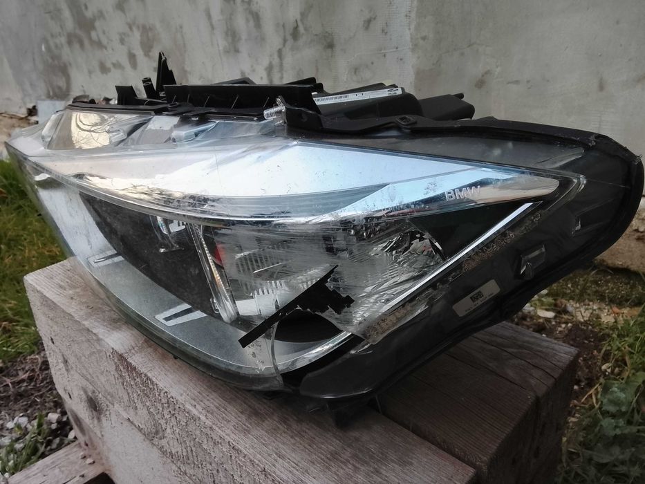 Ляв фар за bmw 3 f30 f31