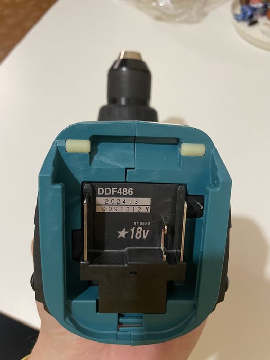 Продам Makita DDF486Z