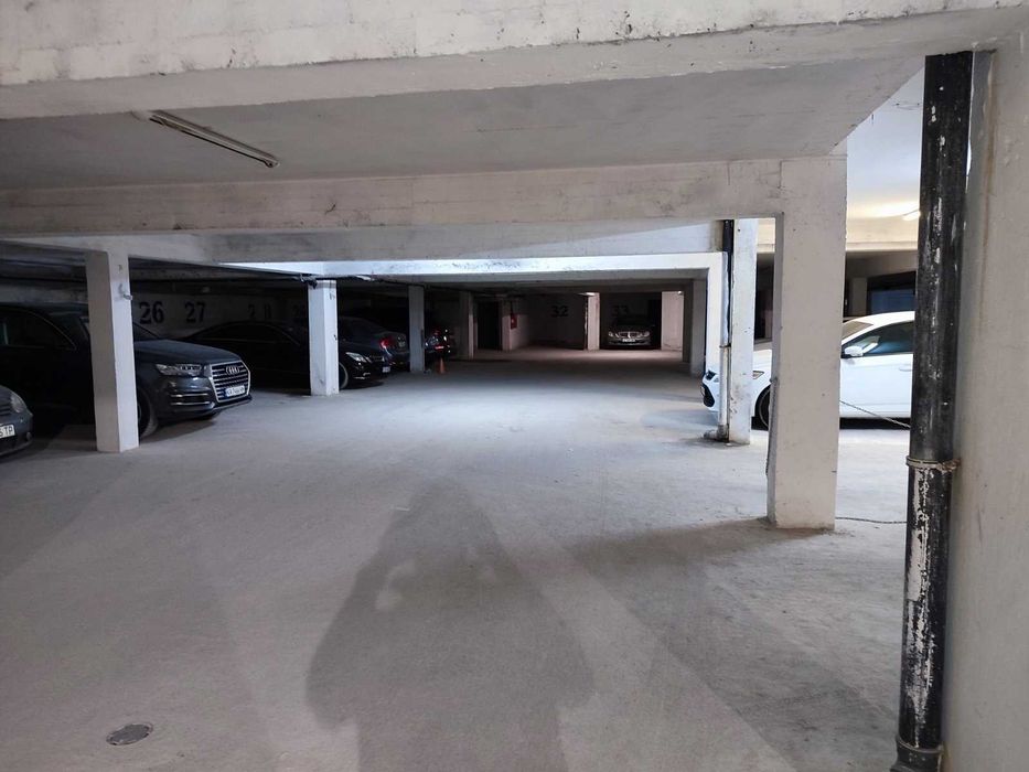 Дава се под наем Гараж / Паркомясто в Банско - 20 кв.м за 10000 € - Снимка #4