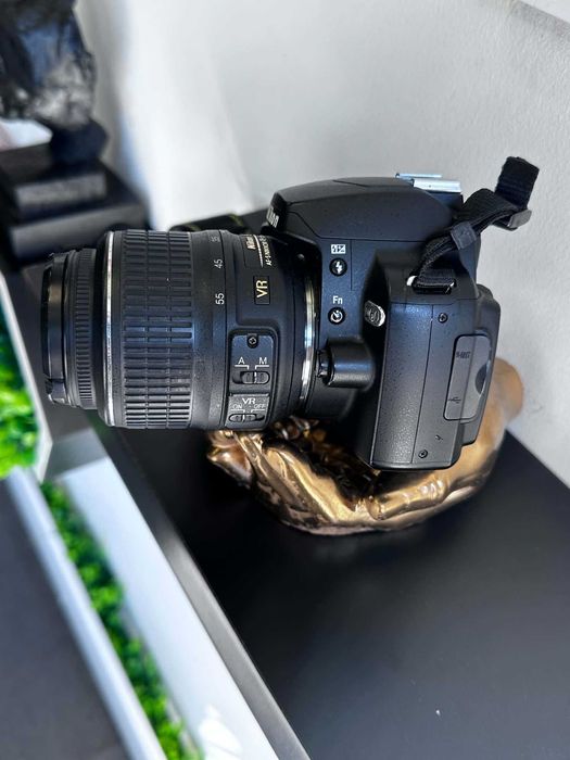 Фотоапарат Nikon D60