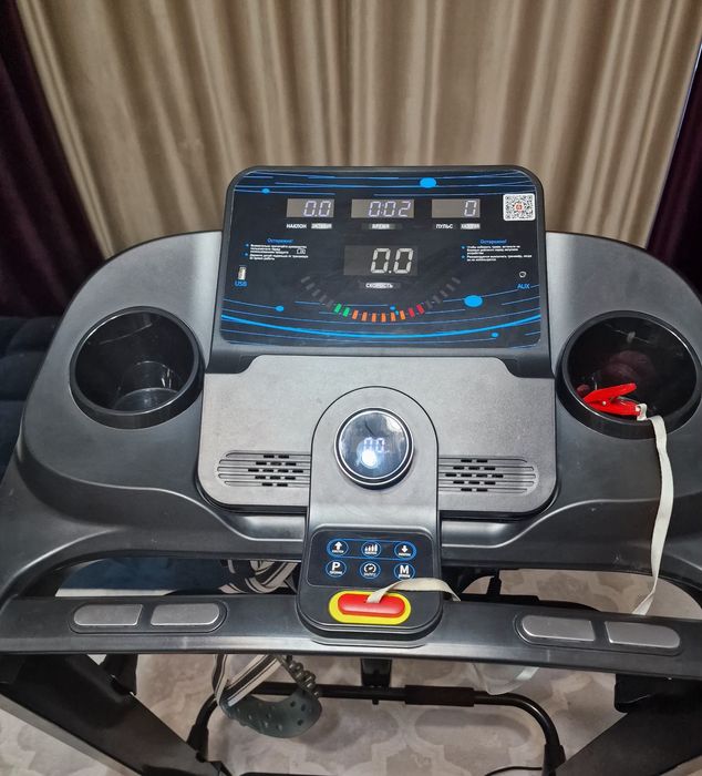 Продам беговую дорожку