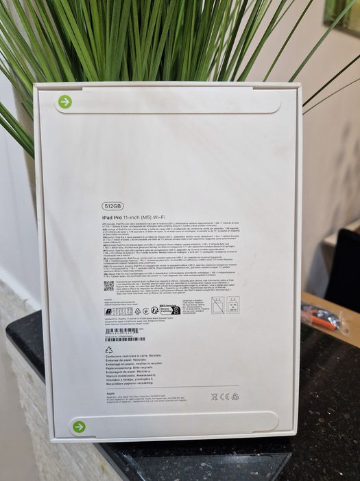 iPad Pro M5 11- inch 512GB. Wi-Fi / Black