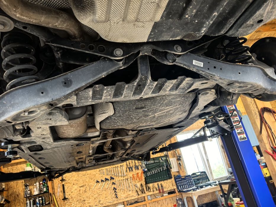 Пасат Б7 2.0TDI на части