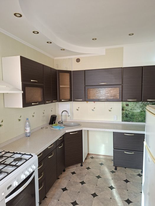 Кухонная мебель б/у