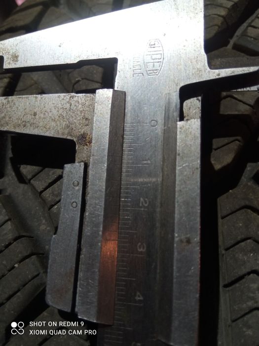Зимни гуми с  железни джанти 5х100, 195\65\15  на 57.1мм.