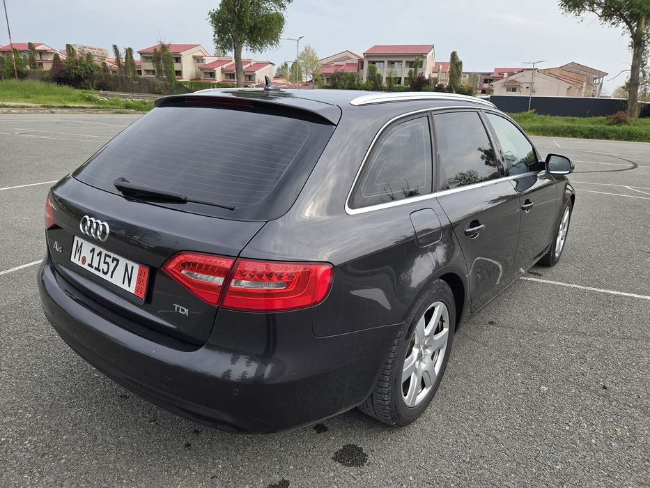 AUDI A4 2012 — imagine 3