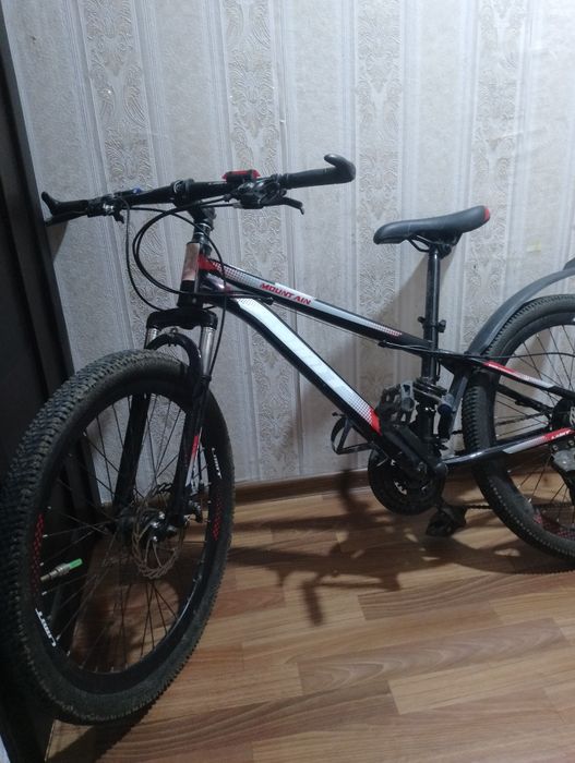 Продам спортивный велосипед