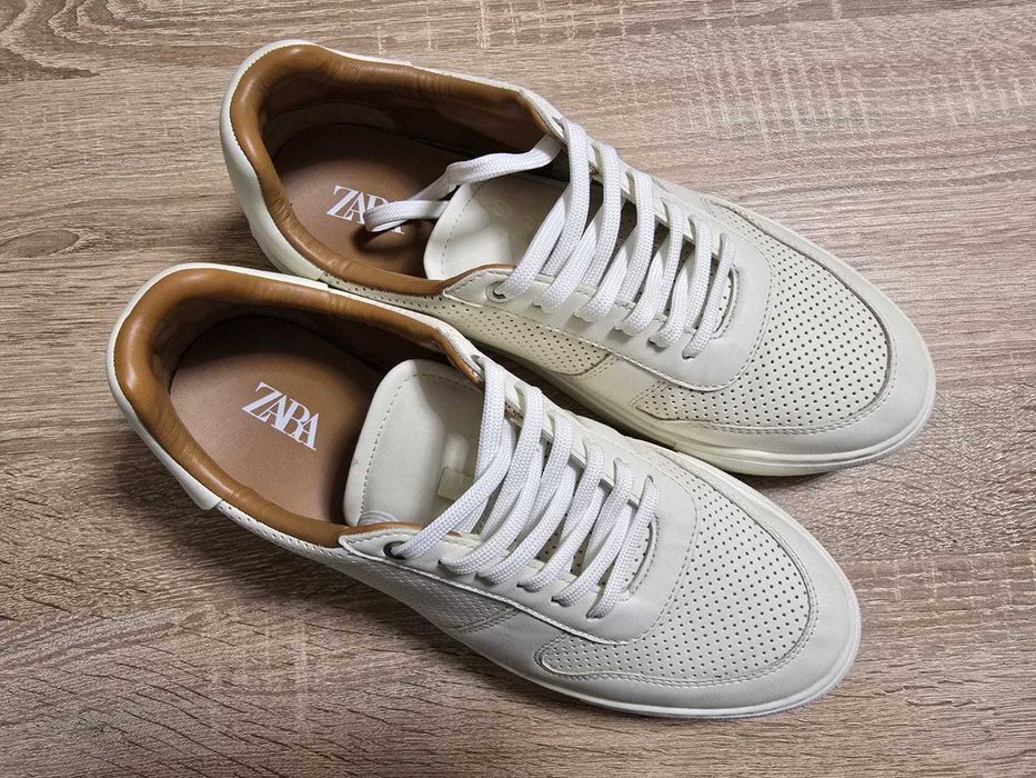 Incaltaminte sport - adidasi Zara - marimea 43