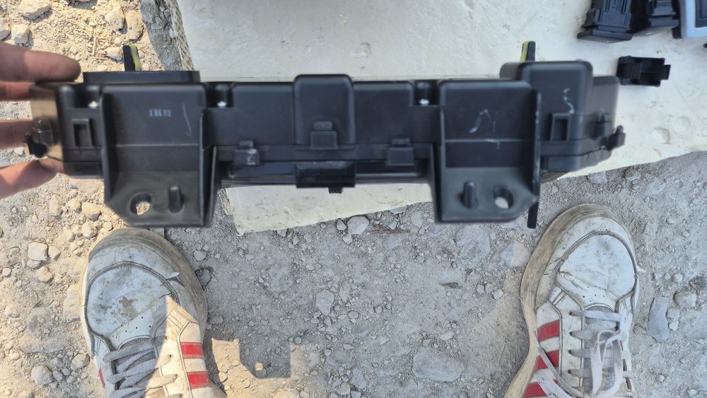 Оригинално Дизелово Табло/ Километраж за Тойота Авенсис Т27 2008- 2012