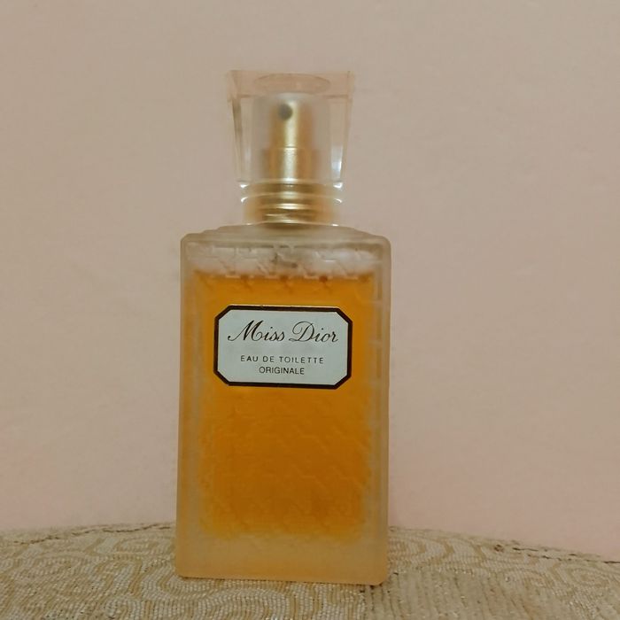 Flora bella Lalique Nomade Chloe Jasmin Naturel