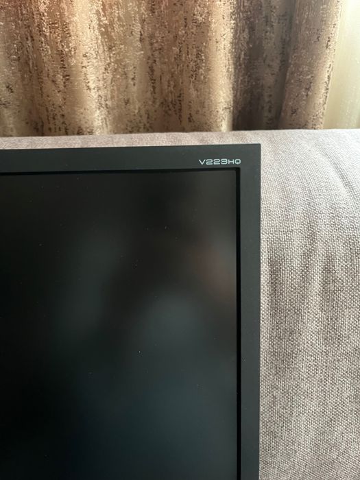 Монитор Acer v223HQ (21,5)