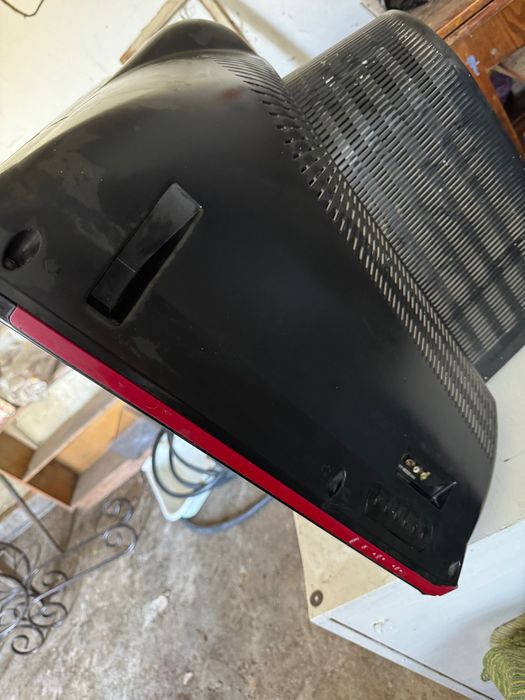 Цветной телевизор LG