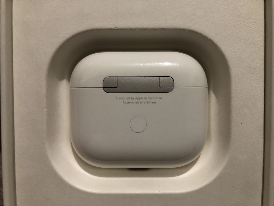 Кейс Apple AirPods 3 Оригинал