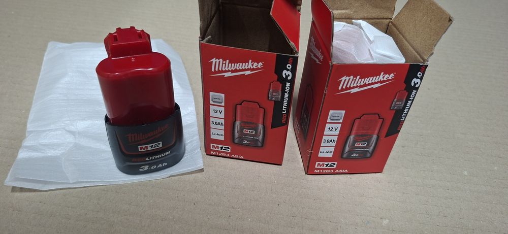 Milwaukee acumulator 3 ah