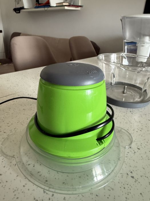 Blender multifuncțional 3 în 1 cu accesorii – pentru fructe, nuci și biscuiți