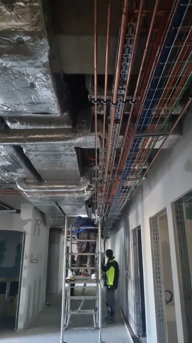 execuție rețele de apă și canalizare, branșamente și instalatii de apa