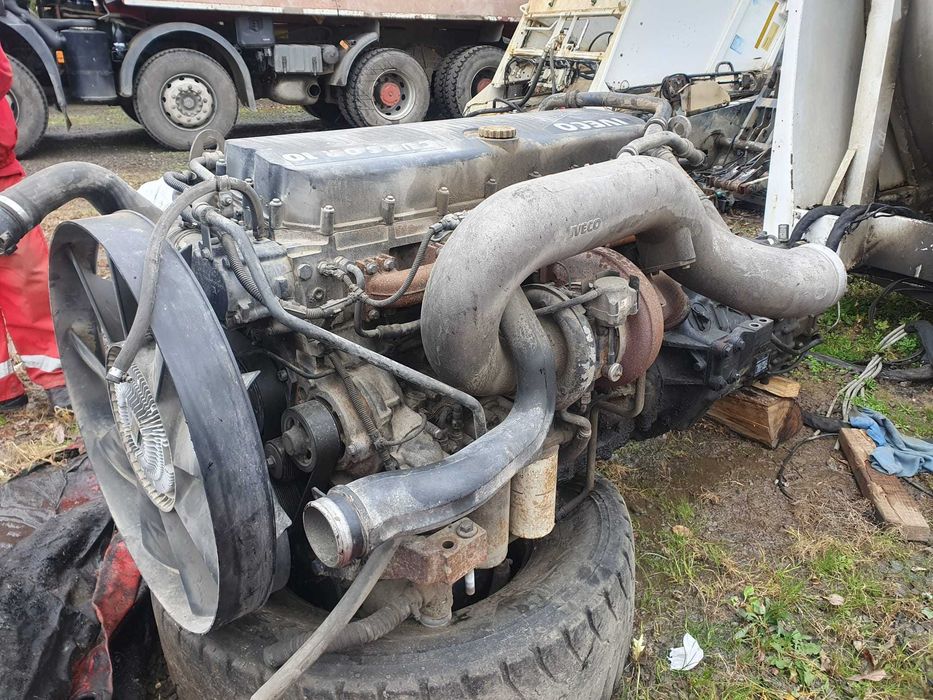Motor IVECO CURSOR 10 F3AE0681B,Cutie de viteze ZF 12AS 2301 R=15,86-1