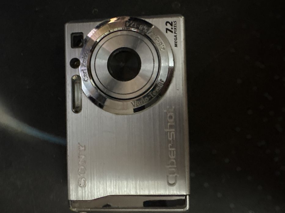 SONY Cyber shot DSC-W80 Silver Digital Camera