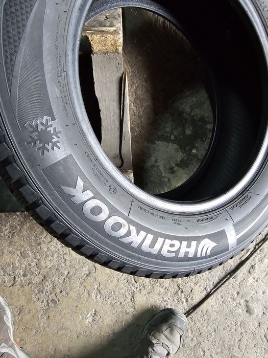 4 anvelope iarna 195 65 15 Hankook 2019