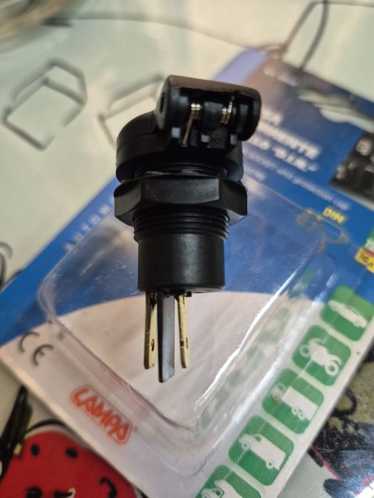 Borne acumulator mic soclu bricheta auto moto atv scuter