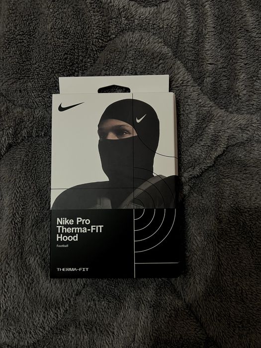 Маска на Найк (Nike Ski Mask)