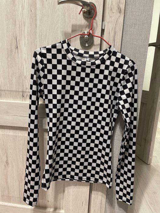 Блузки разные в обьявлениях