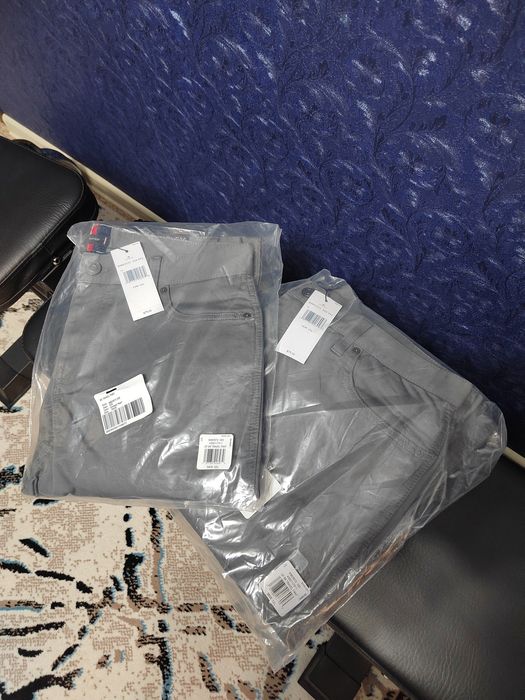 Брюки Tommy Hilfiger travel pants 34/32; 36/32.