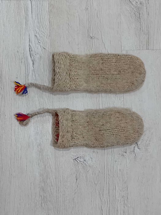 Vestă tradițională Țărănească veche, lucrată manual cu fir de lână