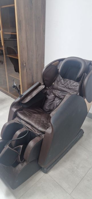 Массажное кресло