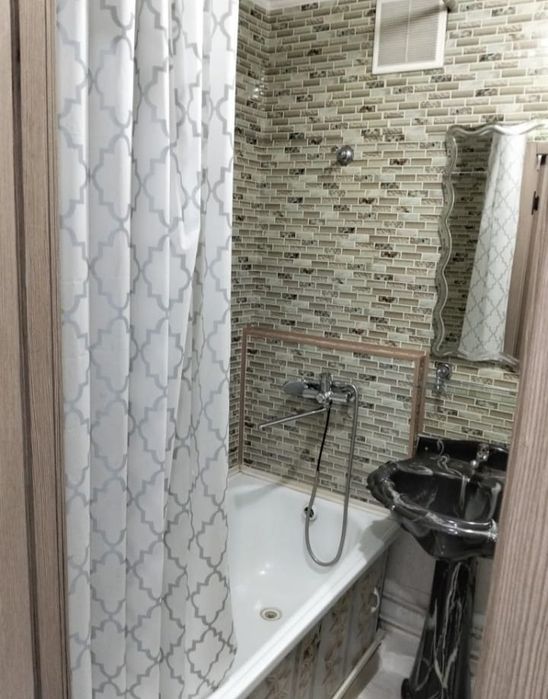 Сдаётся 1ком Колхозный рынок