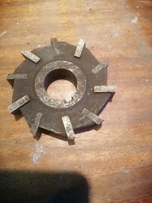 Продам фреза новый