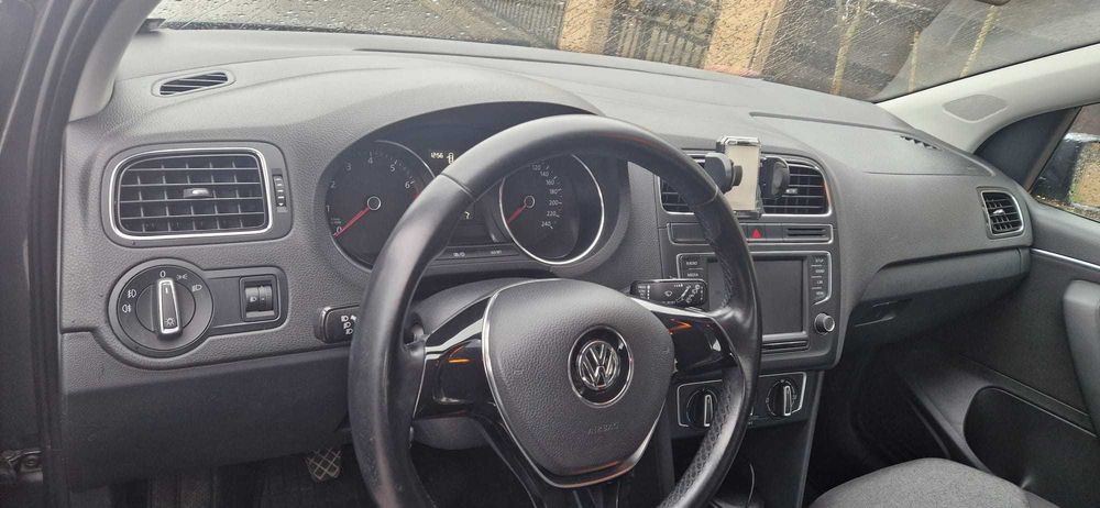 Volkswagen Polo 6R-line/2015/1.2TSI/Benzina/Manuala/Proprietar unic